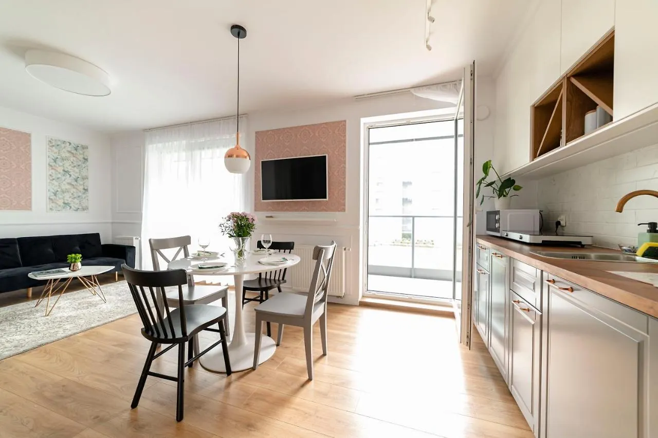 Heaven Apartment In The Old Town With Private Parking 格但斯克 波兰